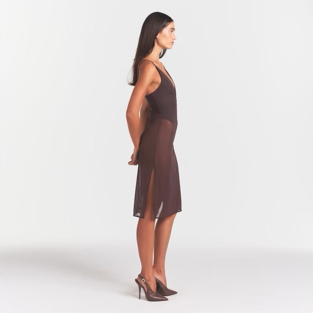 SKIMS Body Mesh Plunge Midi Dress - Picture 3 of 6